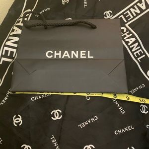 Chanel shopping bag
